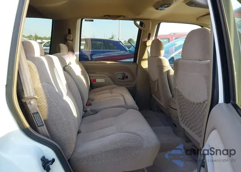 1997 Chevrolet Tahoe C1500 z USA, uszkodzony, nr VIN 1GNEC13R2VJ412782